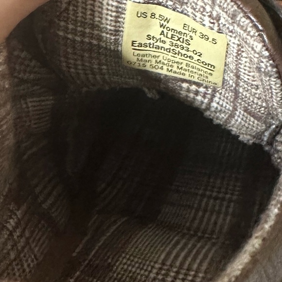 NWOB Eastland Women's Brown Leather Lace Up Casual Loafers - Picture 9 of 9